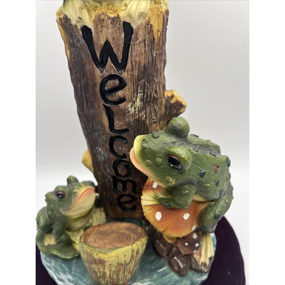 Frog Garden Statue Resin Welcome Sign Tall 16" Toadstools Logs Stacked Outdoor - Picture 4 of 10